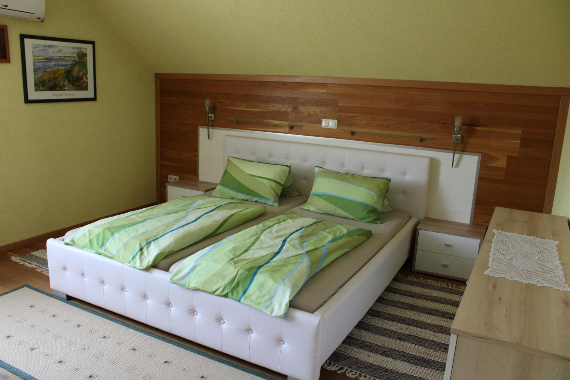 Ferienwohnung Und Gaestezimmer Gaspar Halbenrain Bagian luar foto