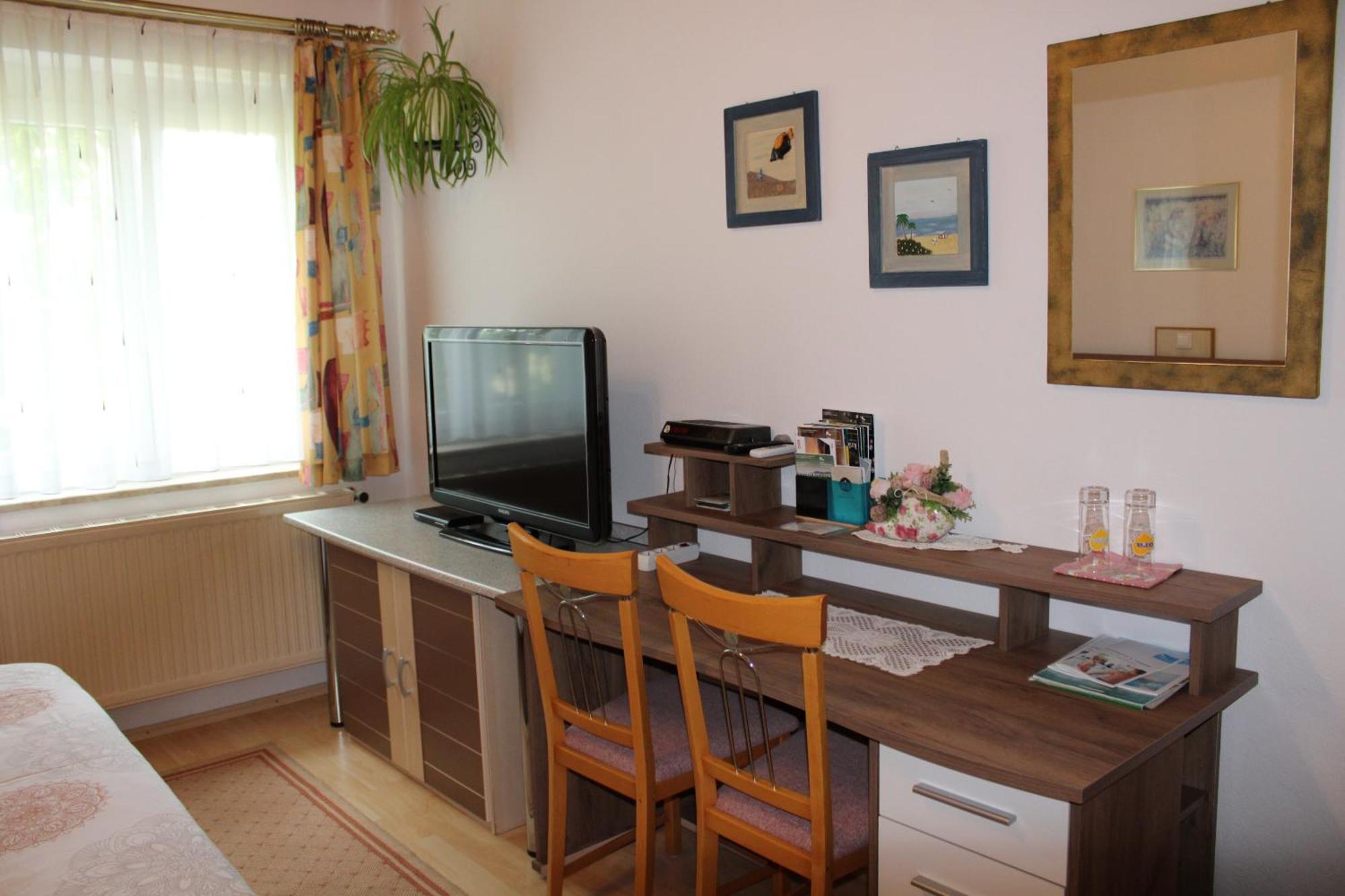 Ferienwohnung Und Gaestezimmer Gaspar Halbenrain Bagian luar foto